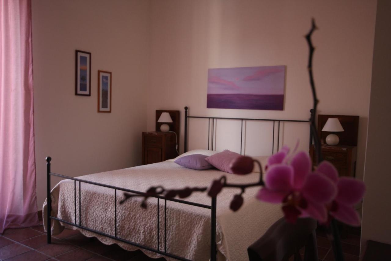 Porta Del Vento Bed & Breakfast Giardini Naxos Dış mekan fotoğraf
